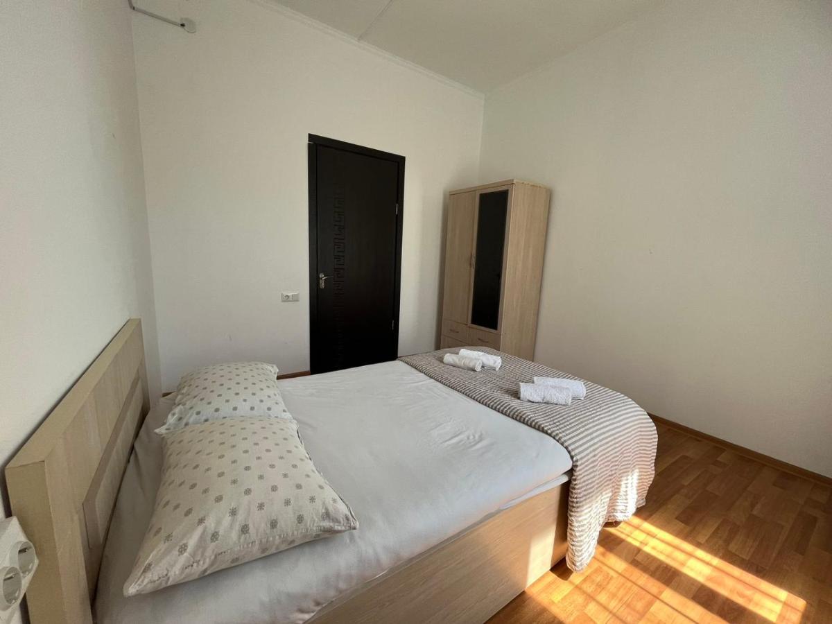 Guest House Oasis - Tvishi Екстер'єр фото
