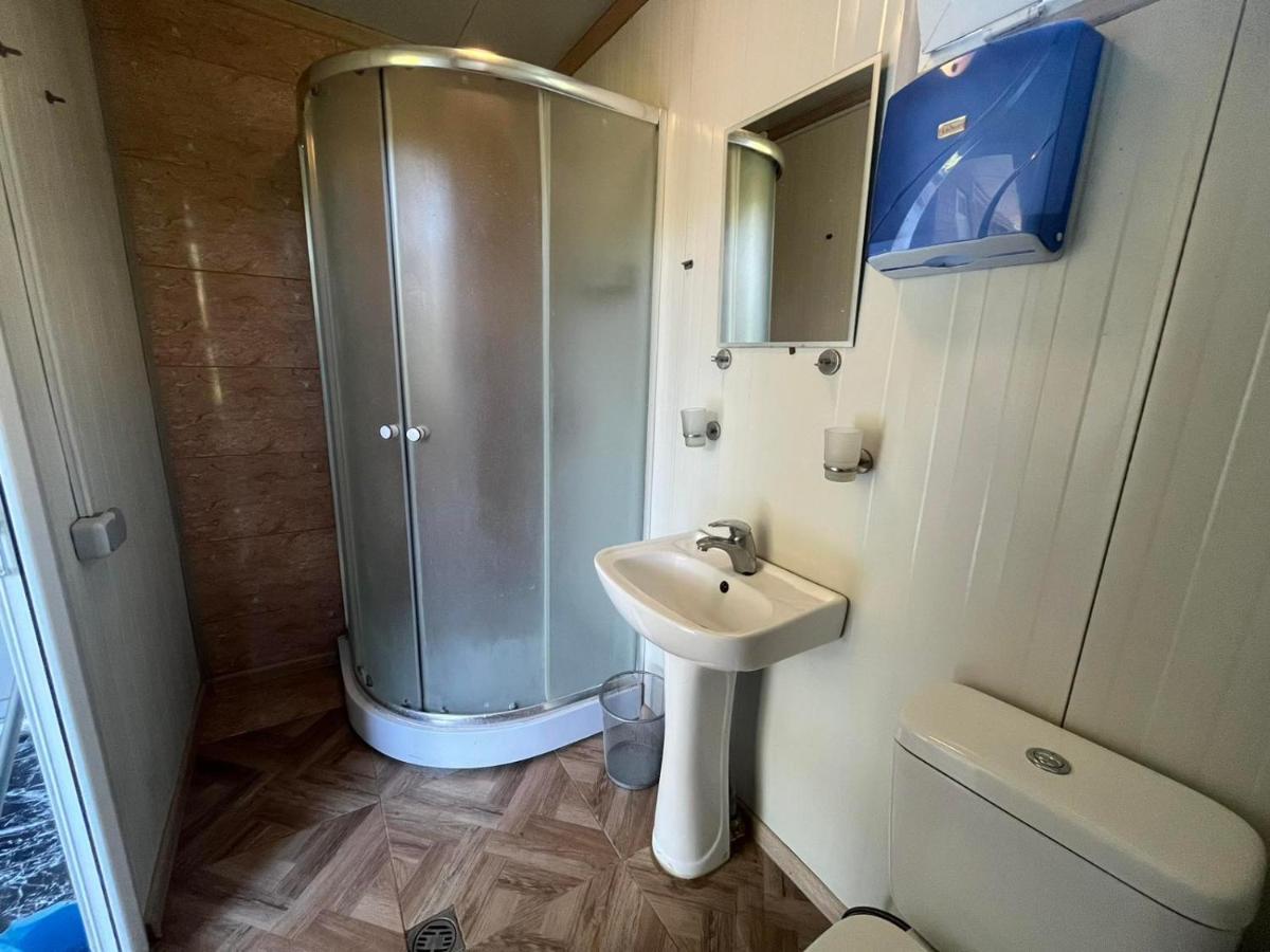 Guest House Oasis - Tvishi Екстер'єр фото